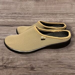 FLY FLOT Women's/Mens Mules Clogs